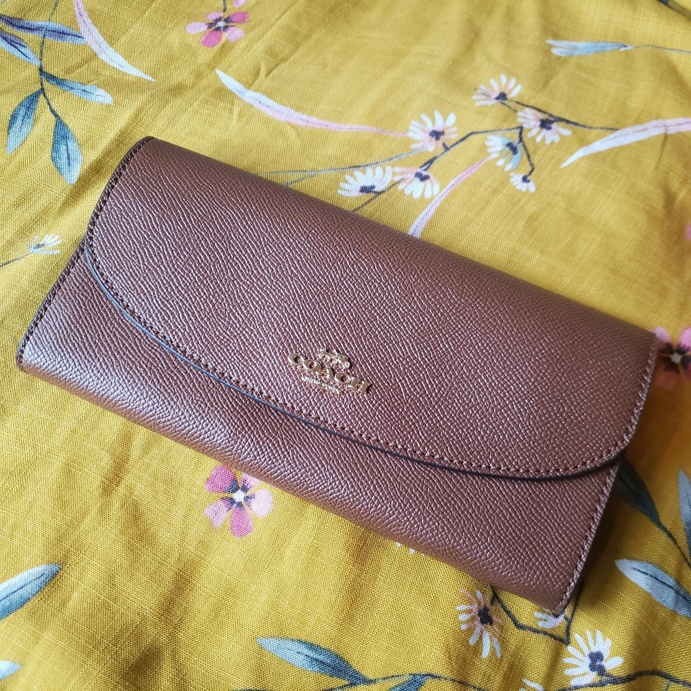 Authentic Coach Wallet NWT